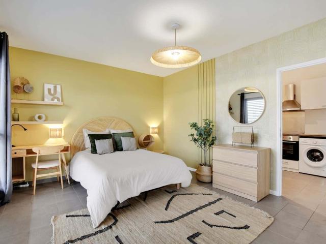 Rent this luminous 17 m² in coliving bedroom in Paris PA101