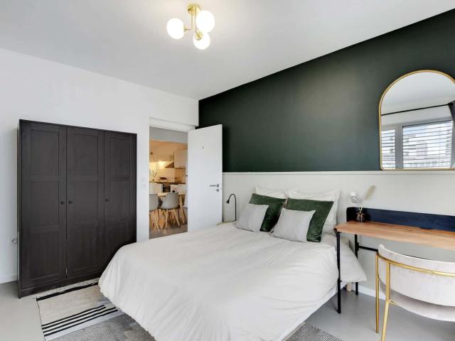 Rent this welcoming 12 m² in coliving bedroom in Paris PA100