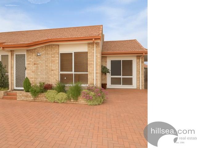 BEAUTIFUL PLACE LOCATED IN BIGGERA WATERS