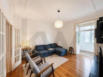 3 bedroom apartment next to Aendia da Liberdade