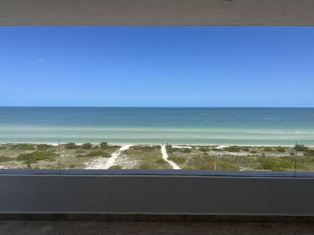 Renta temporal penthouse en torre mangata en la playa de san bruno yucatan