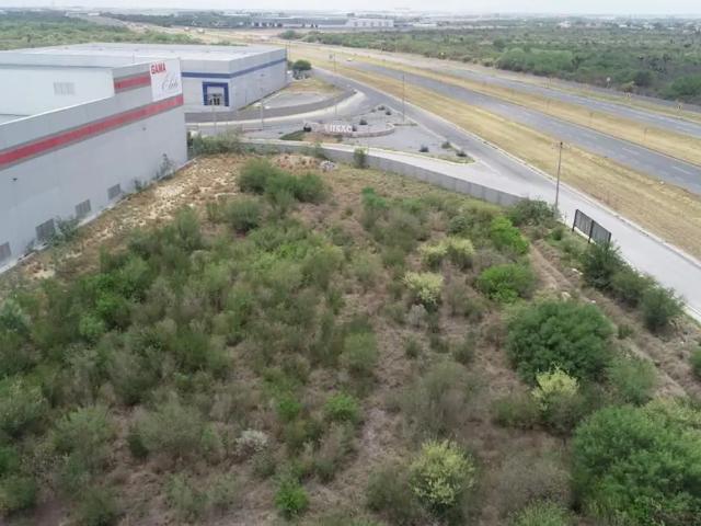 RENTA TERRENO CARRETERA CIENEGA DE FLORES