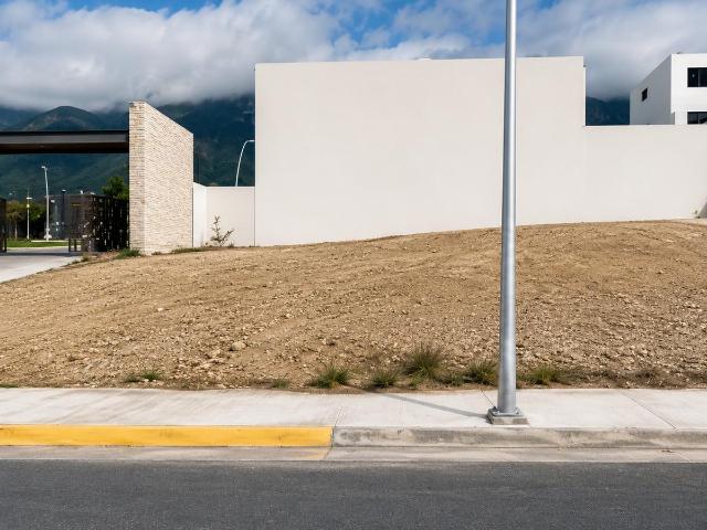 RENTA TERRENO COMERCIAL 918 M2 CUMBRES DEL SOL SOLO FRANQUICIAS