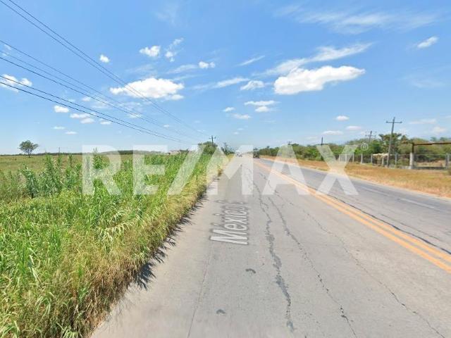 Renta Terreno Comercial frente carretera en Cadereyta Nuevo Le?n, M?xico. 4