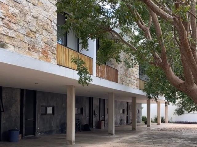 RENTA, toscana TOWNHOUSE EN MONTES DE AME