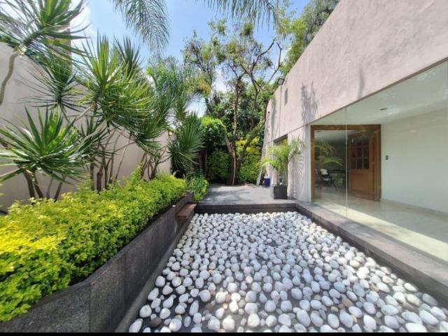 Renta / venta Cda huracán Jardines del Pedregal