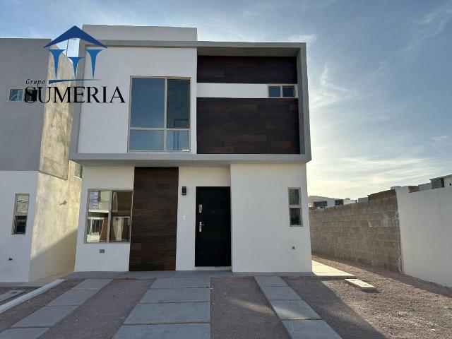 RENTA Y ESTRENA CASA AL NORTE DE LA CUIDAD ?