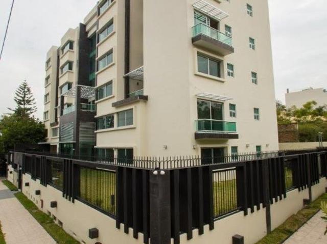 Renta Amplio Depto Country 200m2