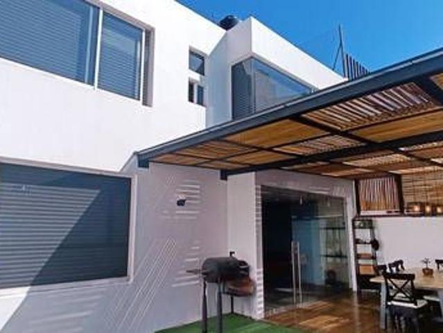 Renta | Amplia casa moderna | 3 recámaras + terraza y jardín | Naucalpan