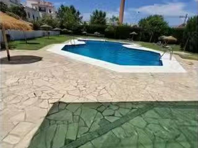 ¡Recién llegado! Apartamento en alquiler en Torre del Mar, Mál.