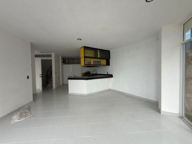Renta Bonito Departamento en Vista del Valle