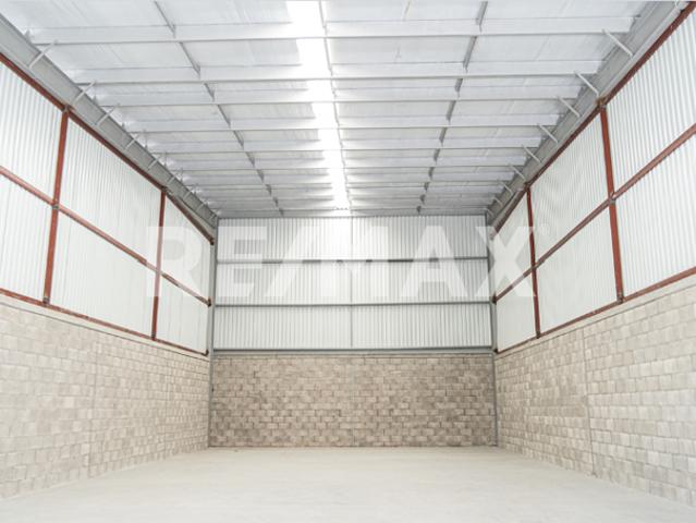 RENTA BODEGA 200 M2 AUTOPISTA 57
