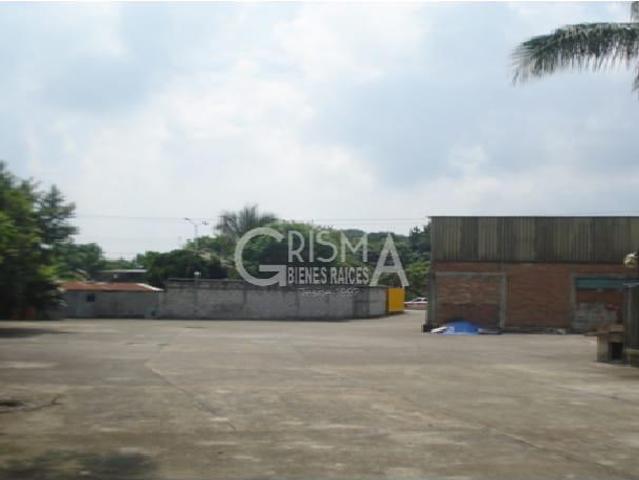 RENTA BODEGA SOBRE LIBRAMIENTO
