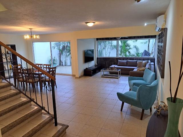 Renta Casa Marina Vallarta en coto privado