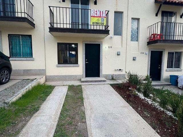 Renta Casa Alta California