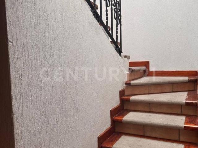 Renta casa amueblada Acapantzingo, Cuernavaca Mor CW 115