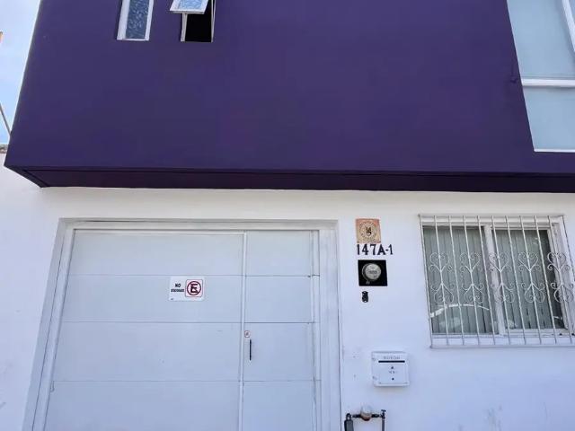 Renta Casa Amueblada, Centro Queretaro