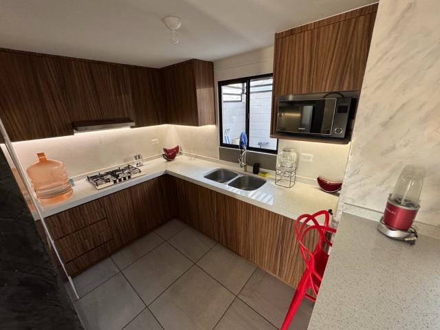 Renta Casa amueblada con servicios y mant incluido en Andaluc?a Residencial