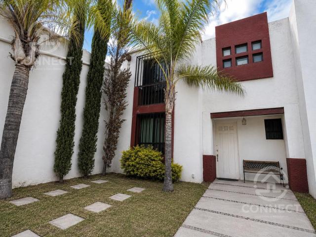 RENTA casa amueblada en OASIS Le?n Gto