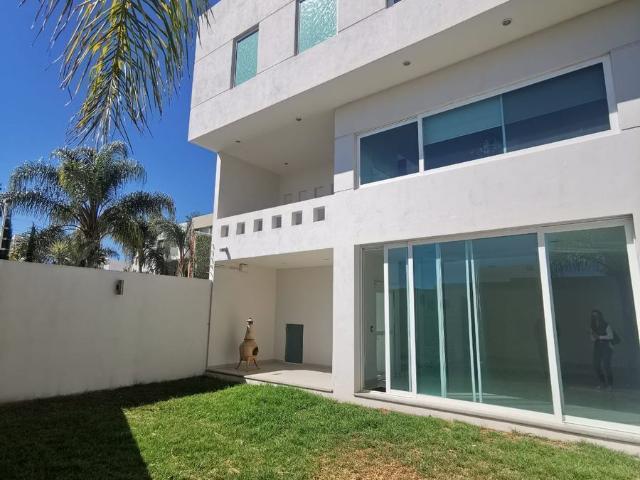 Renta Casa Colinas de Gran Jardín León Guanajuato