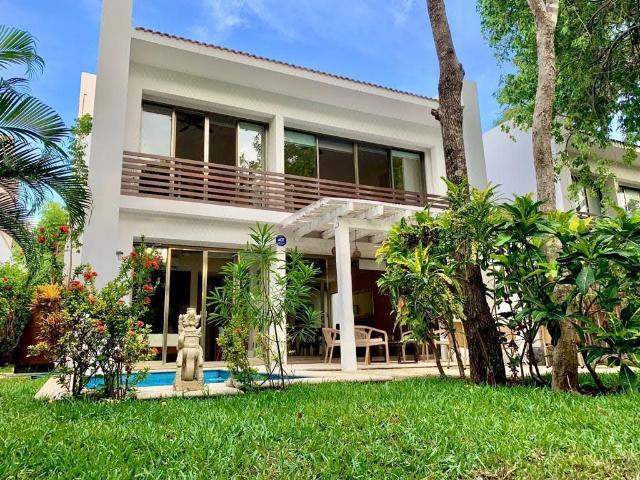 RENTA CASA CON ALBERCA PRIVADA PLAYACAR