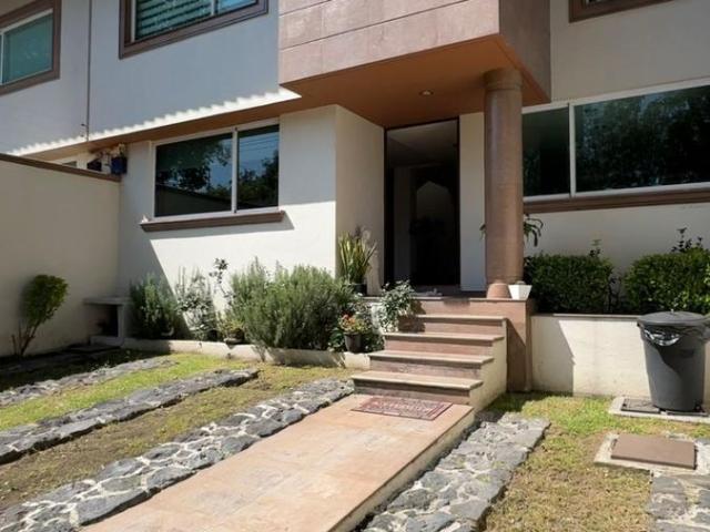 RENTA CASA CON JARD?N EN TLALPAN