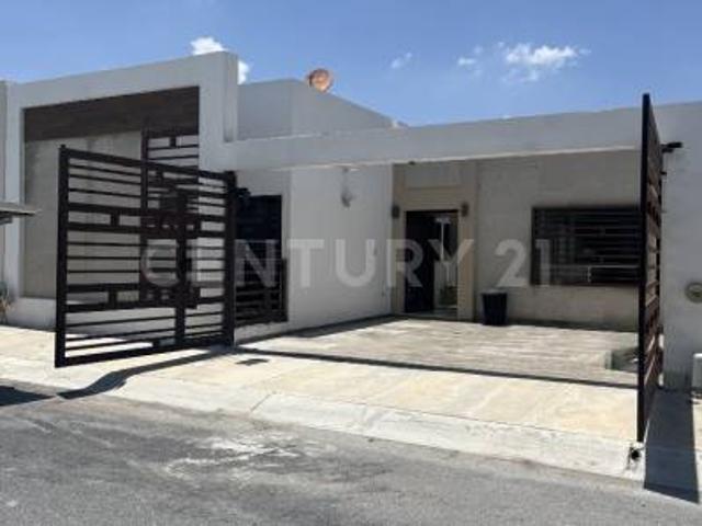 RENTA CASA DE UN PISO EN SALTILLO EN FRACCIONAMIENTO TERRANOVA