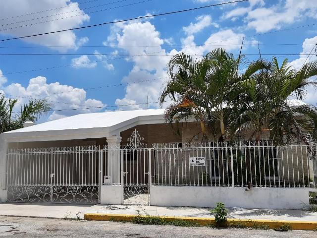 Renta Casa de 1 Planta en Buenavista alado del Campestre en Mérida,Yucatán