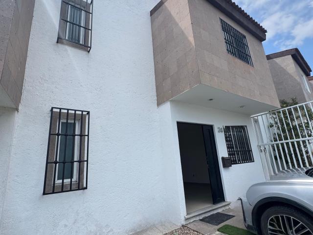 RENTA CASA EL MIRADOR QUERETARO