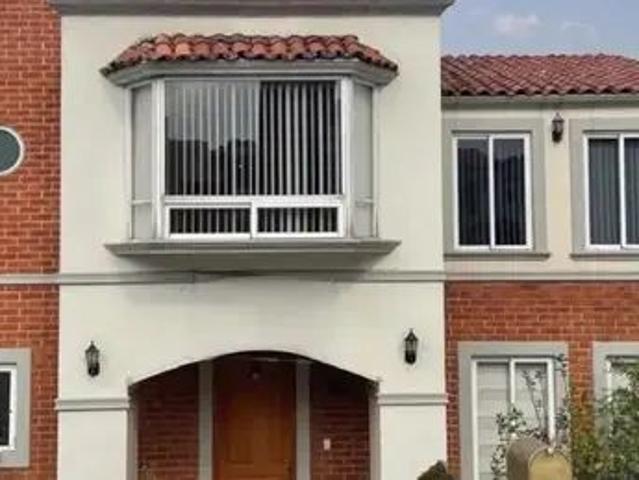 Renta Casa En Bosque Esmeralda