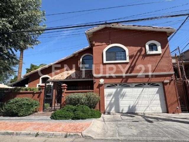 RENTA – Casa en Col. Nueva, Zona Centro Mexicali