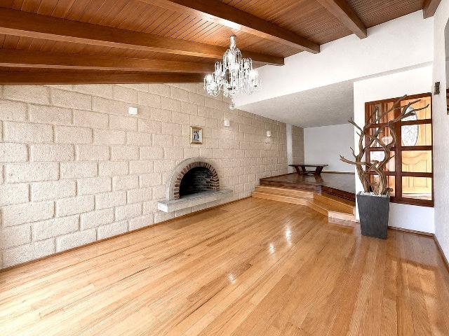 Renta casa en Colinas del Bosque