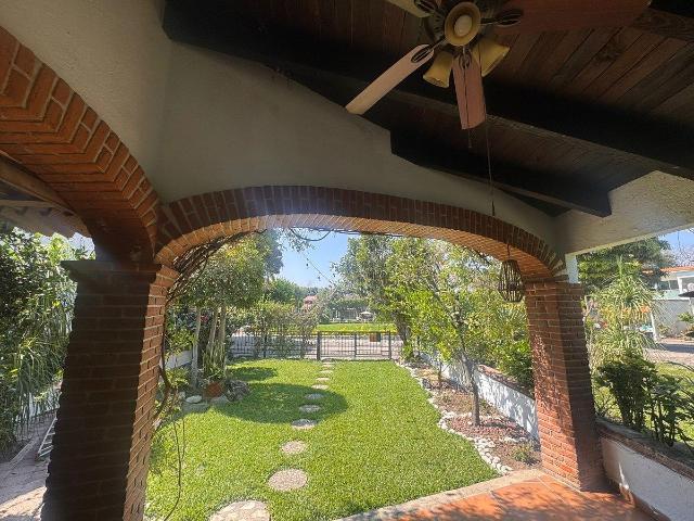 RENTA CASA EN CONDOMINIO EN CENTRO OAXTEPEC