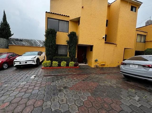 RENTA CASA EN CONDOMINIO HORIZONTAL EN CUAJIMALPA