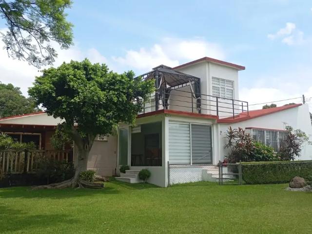 RENTA casa en Delicias condominio dentro de fraccionamiento