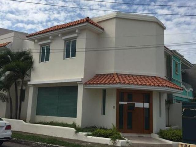 [RENTA] Casa en Fracc. Costa de Oro, Boca del Rio, Ver