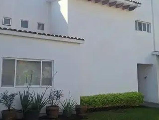 Renta Casa En Fraccionamiento Kloster Sumiya, Juitepec, Morelos Con Vigilancia