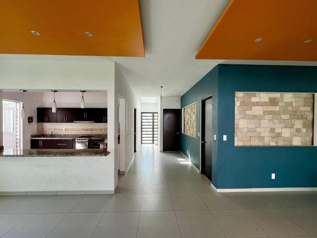 Renta casa en Fraccionamiento Las Fincas