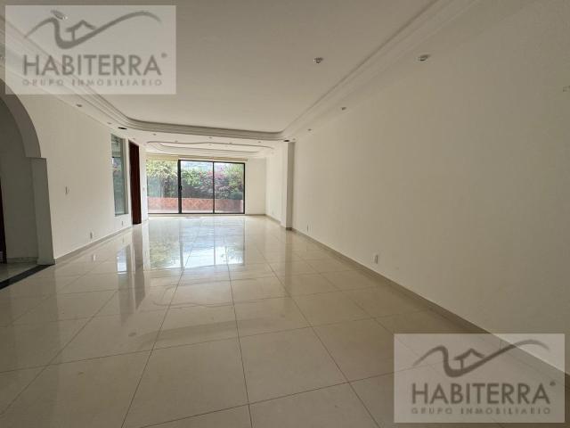 RENTA CASA EN INTERLOMAS