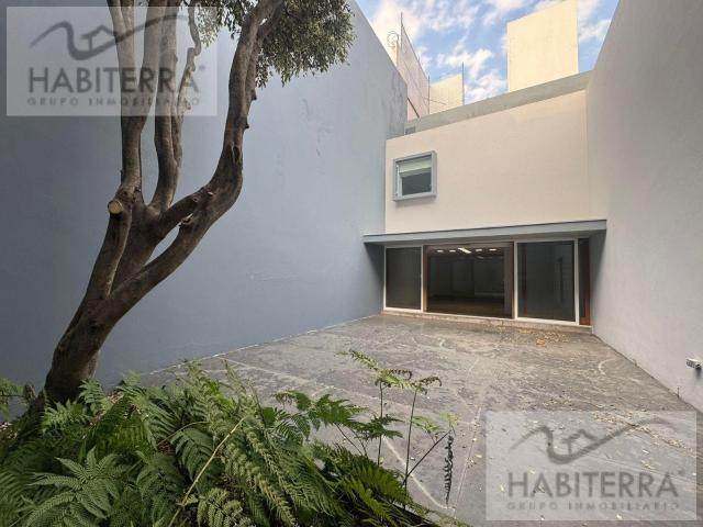 RENTA CASA EN LOMAS DE CHAPULTEPEC