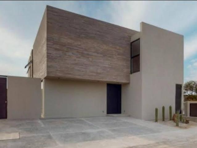 Renta Casa en Lomas del Campanario Norte