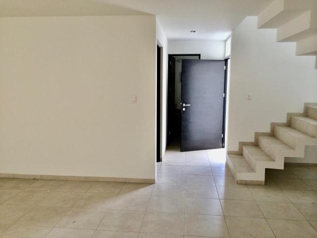 RENTA CASA EN PUERTA GRANDE RESIDENCIAL AL NORTE DE LA CIUDAD KA