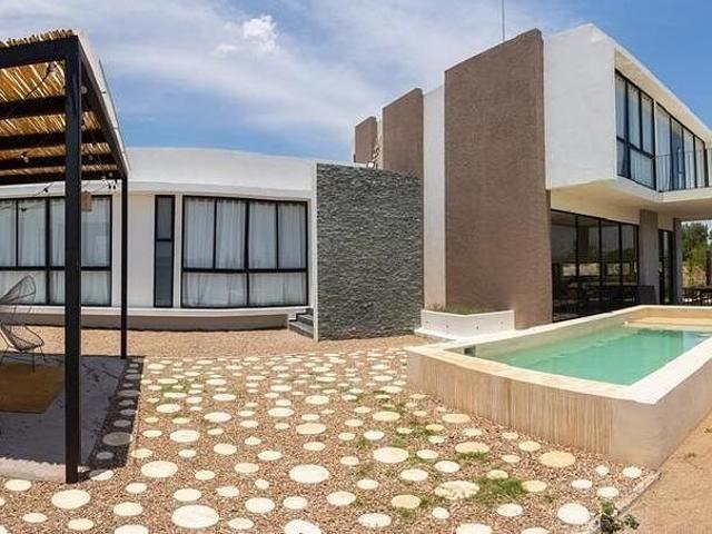 Renta casa en privada, Colonia La Vivienda de Arriba, C.P. 37893