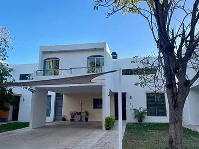 Renta Casa en Privada Paseo del Angel, Conkal, Yucatán