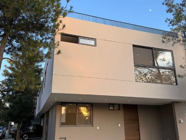 RENTA CASA EN PRIVANZA HABITAT SOLARES