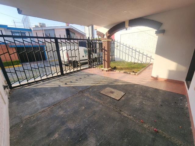 RENTA CASA EN RERORMA AGUA AZUL