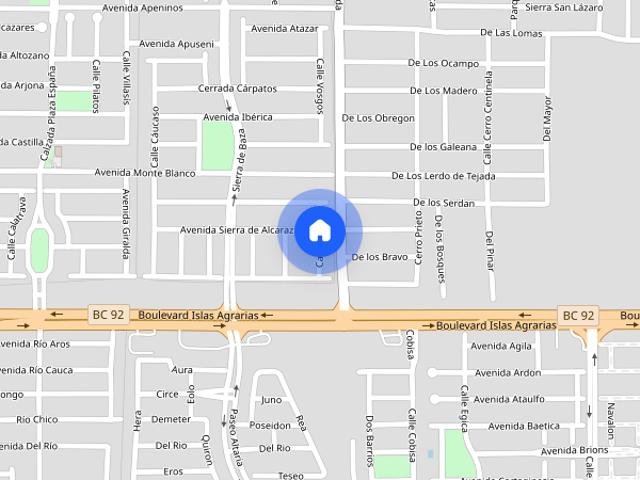 Renta casa en Taurus, Colonia Villa del Cedro, C.P. 21378