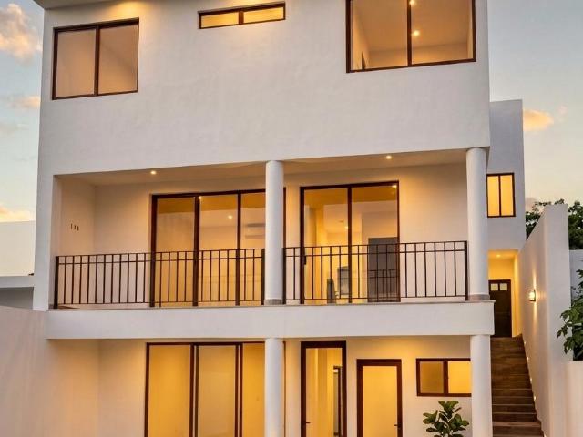 RENTA CASA EN ZANDA RESIDENCIAL AL NORTE DE LA CIUDAD