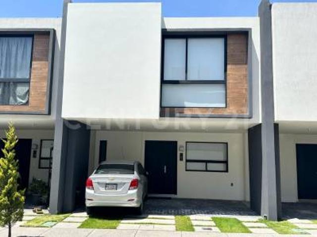 RENTA CASA FRACC. AUREA, TOLUCA, MÉXICO