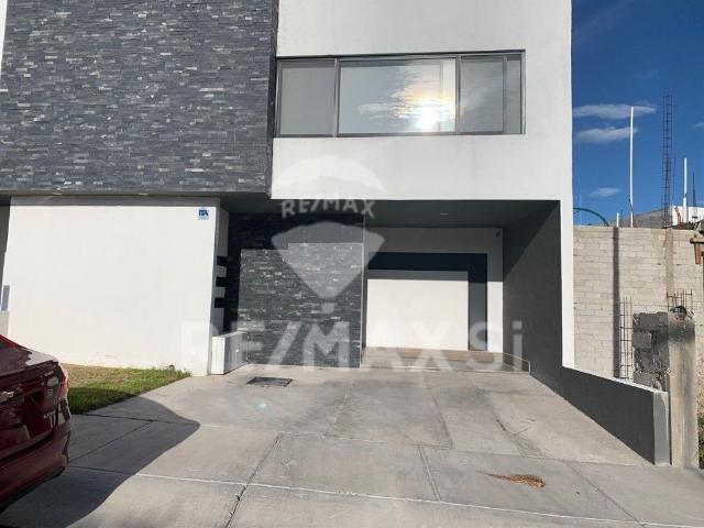 RENTA CASA REFUGIO BOJAI